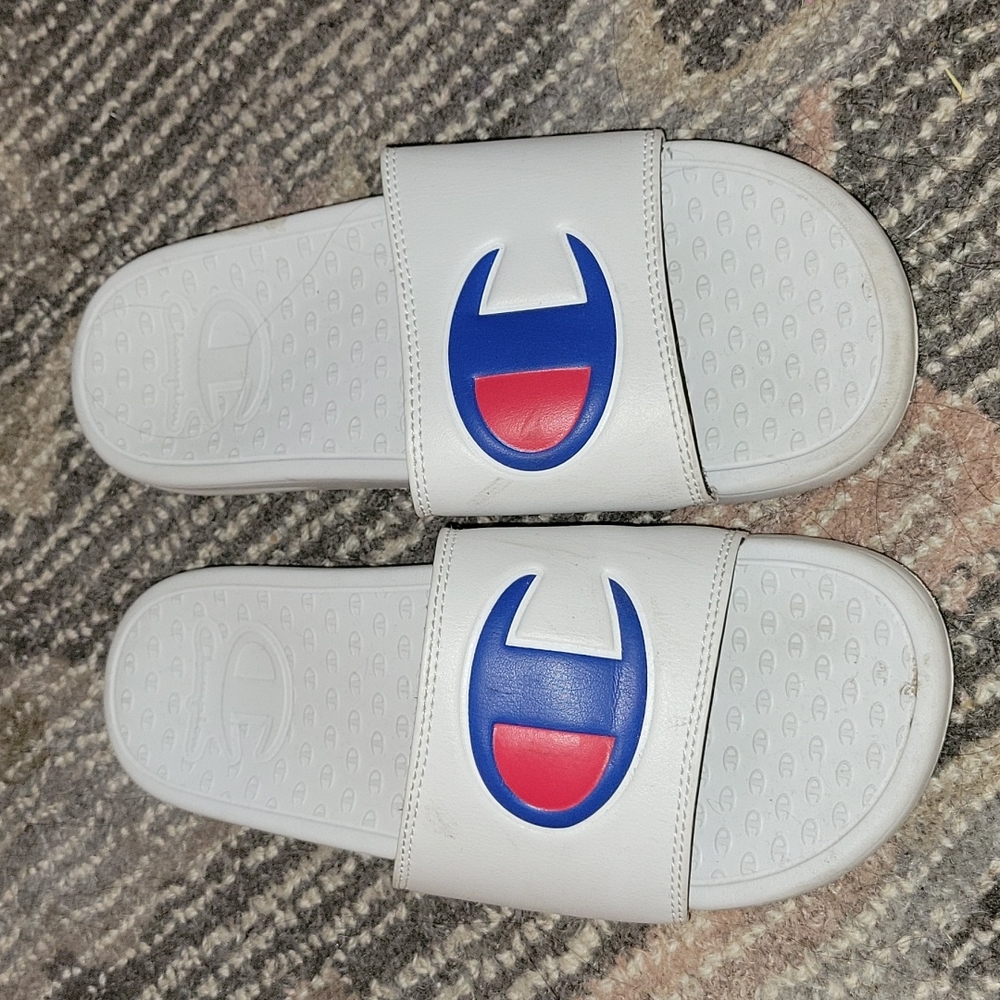 Champion white slides